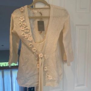 BNWTs Anthropologie Sleeping on Snow Fuzzy Floral Wrap Sweater sz S